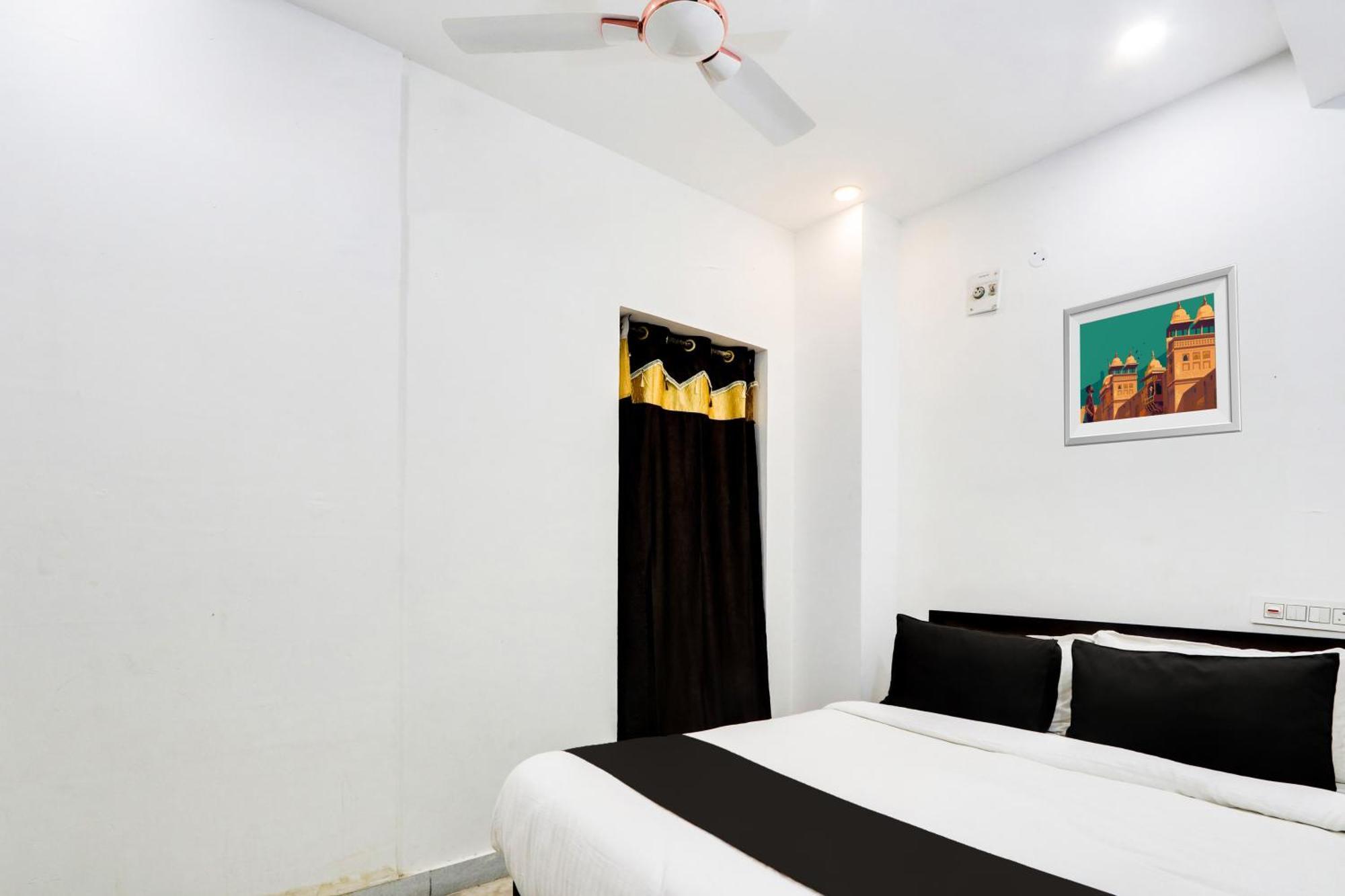 Hotel O City Inn Luxury Rooms Warangal Esterno foto