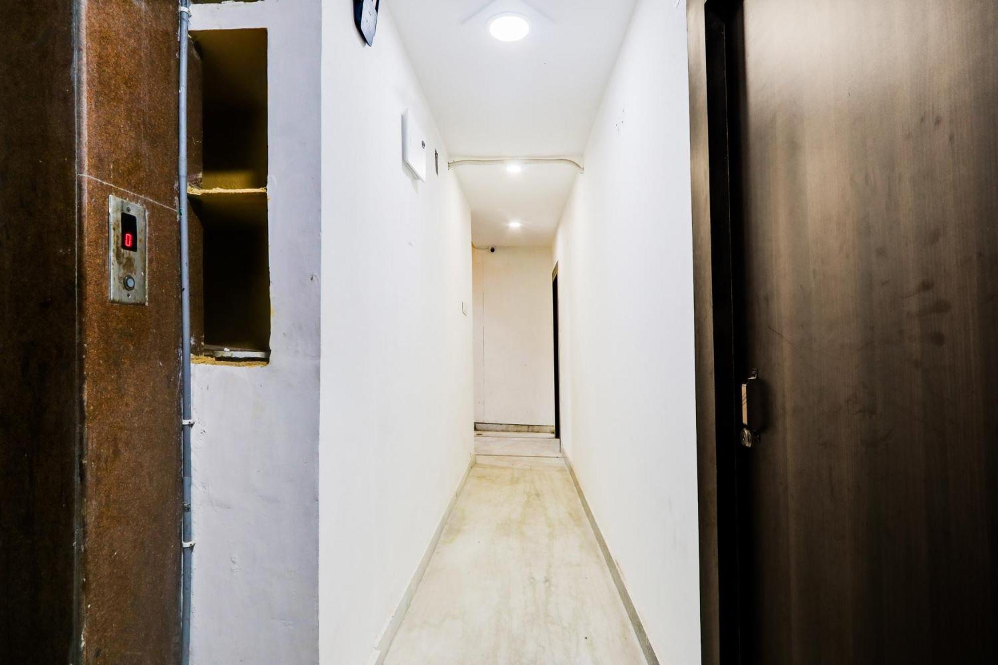 Hotel O City Inn Luxury Rooms Warangal Esterno foto
