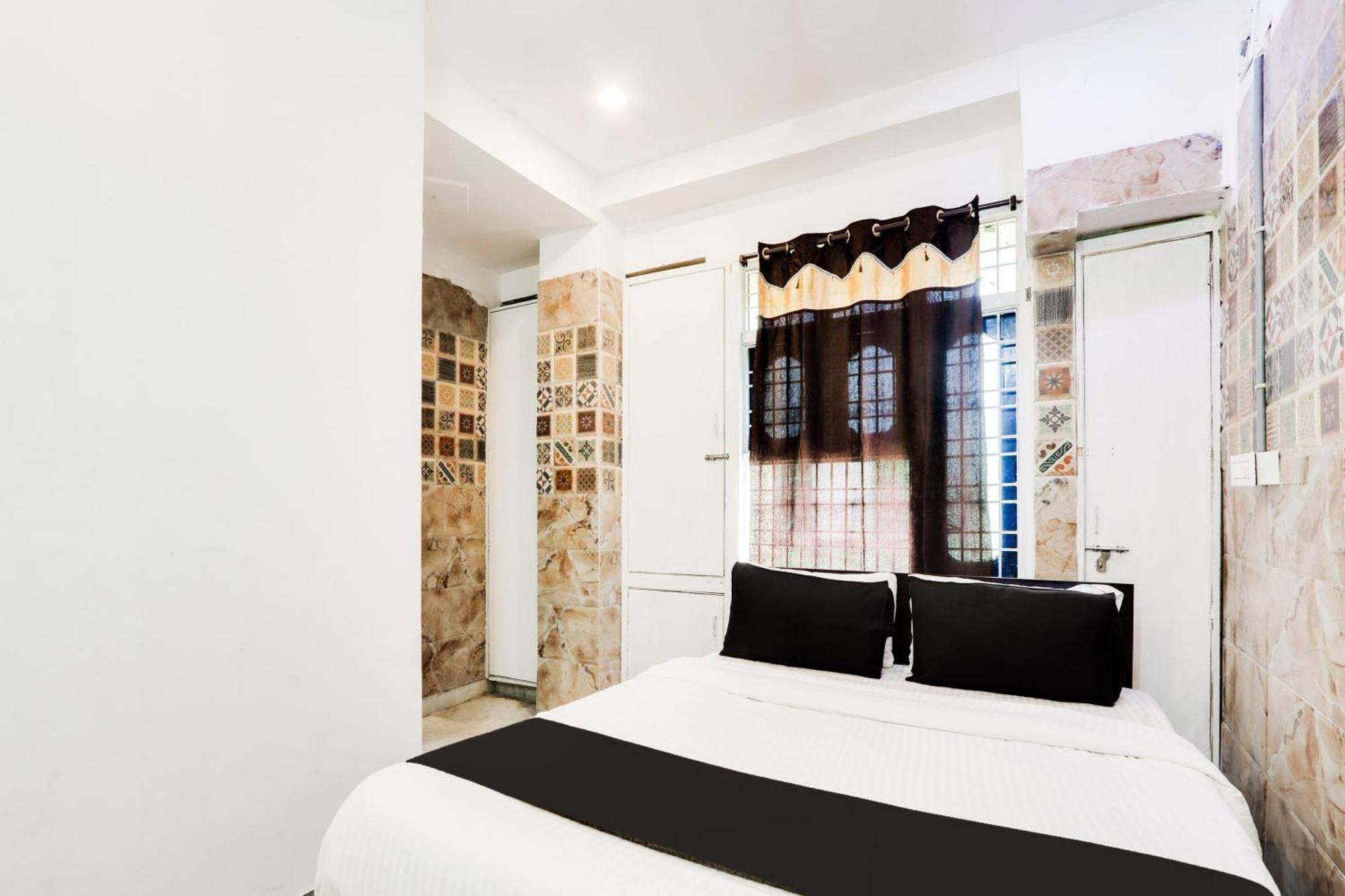 Hotel O City Inn Luxury Rooms Warangal Esterno foto