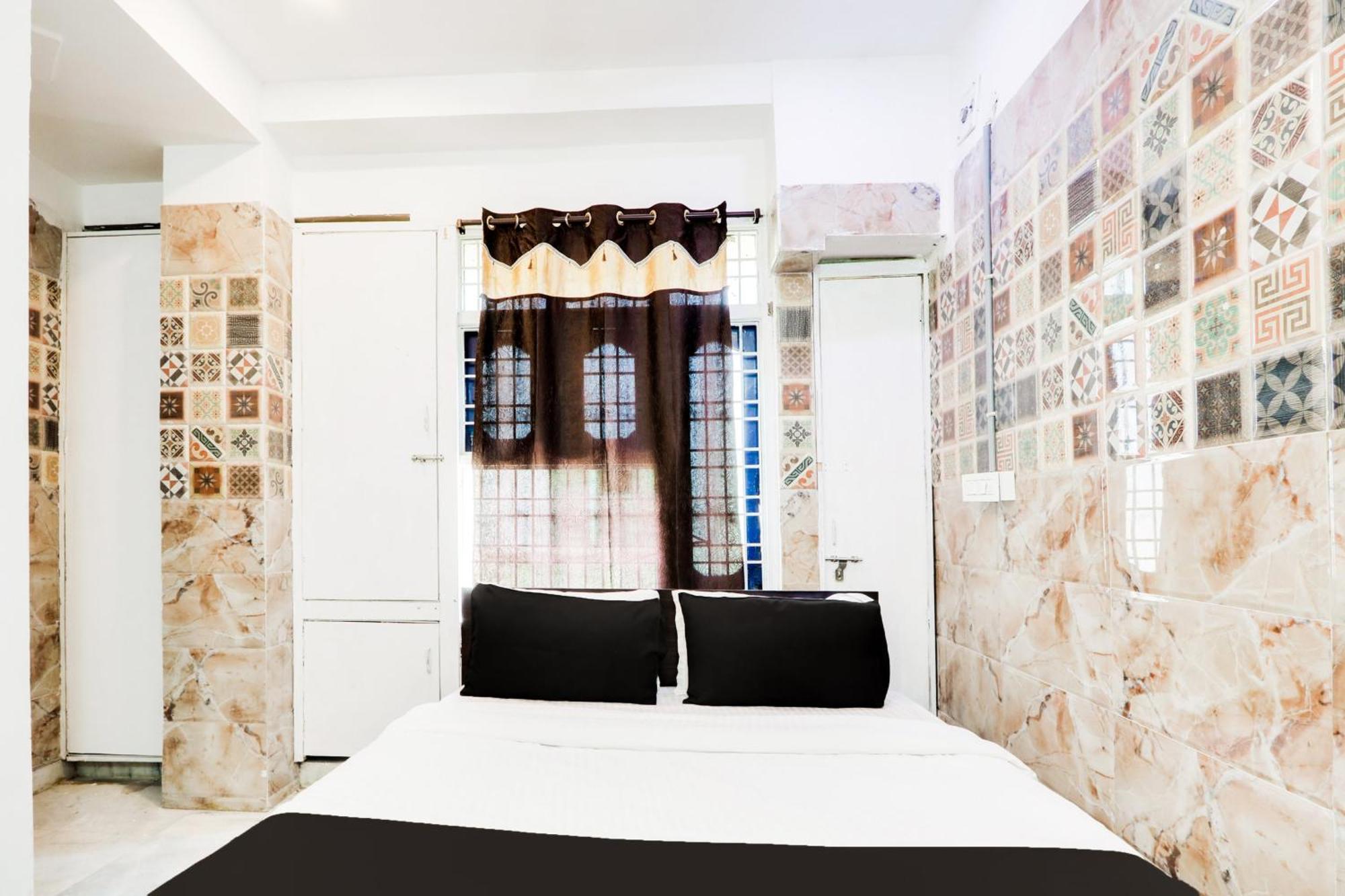 Hotel O City Inn Luxury Rooms Warangal Esterno foto