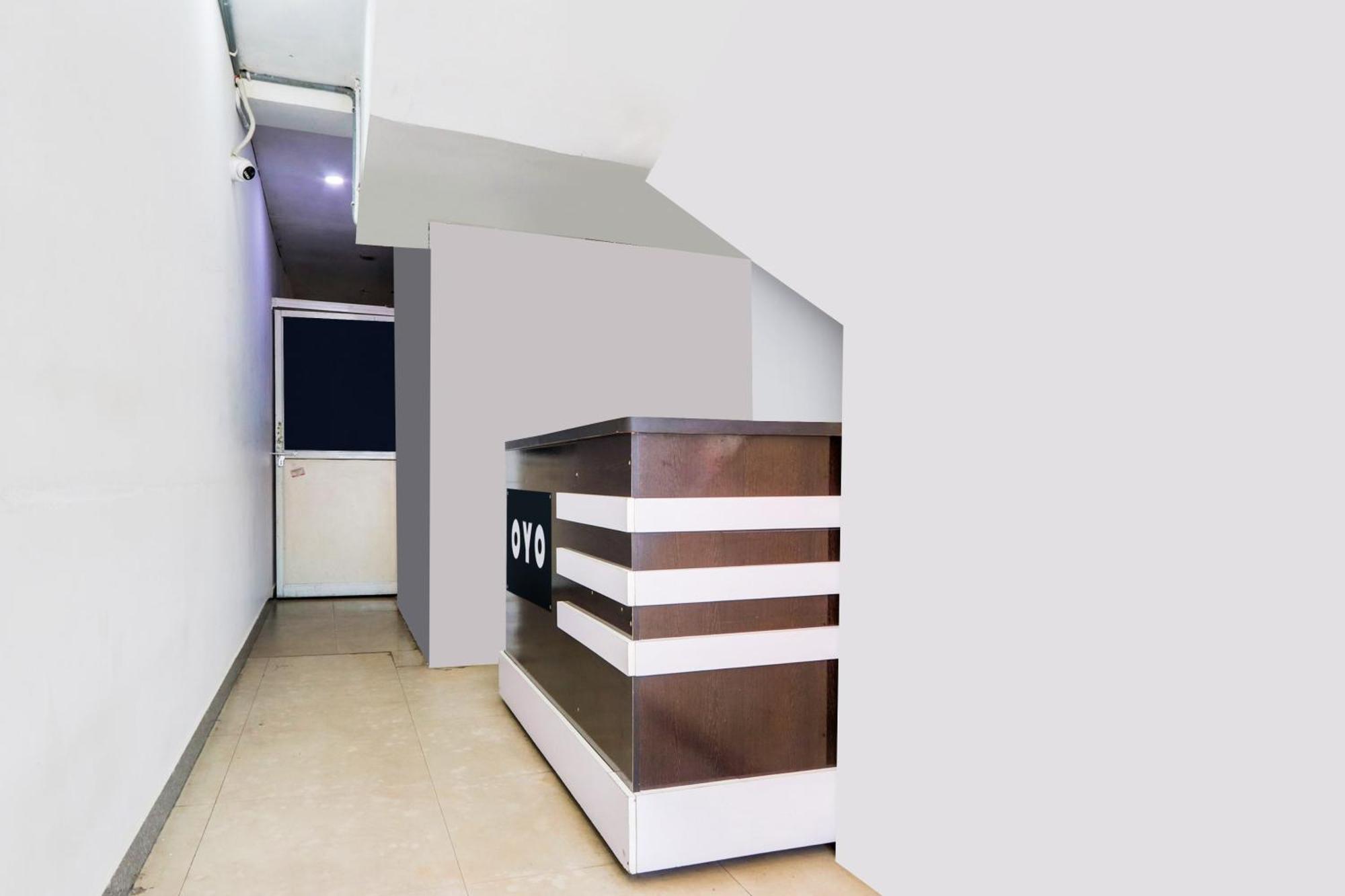 Hotel O City Inn Luxury Rooms Warangal Esterno foto
